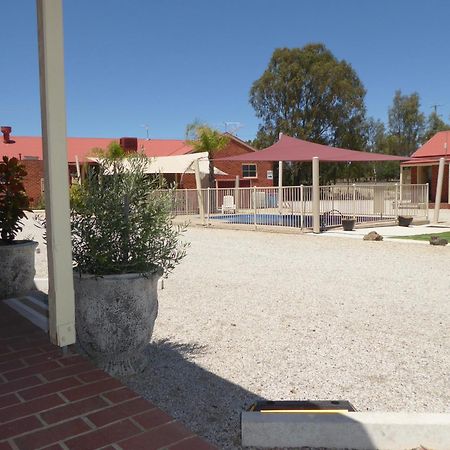 The Lydoun Motel Chiltern Екстериор снимка